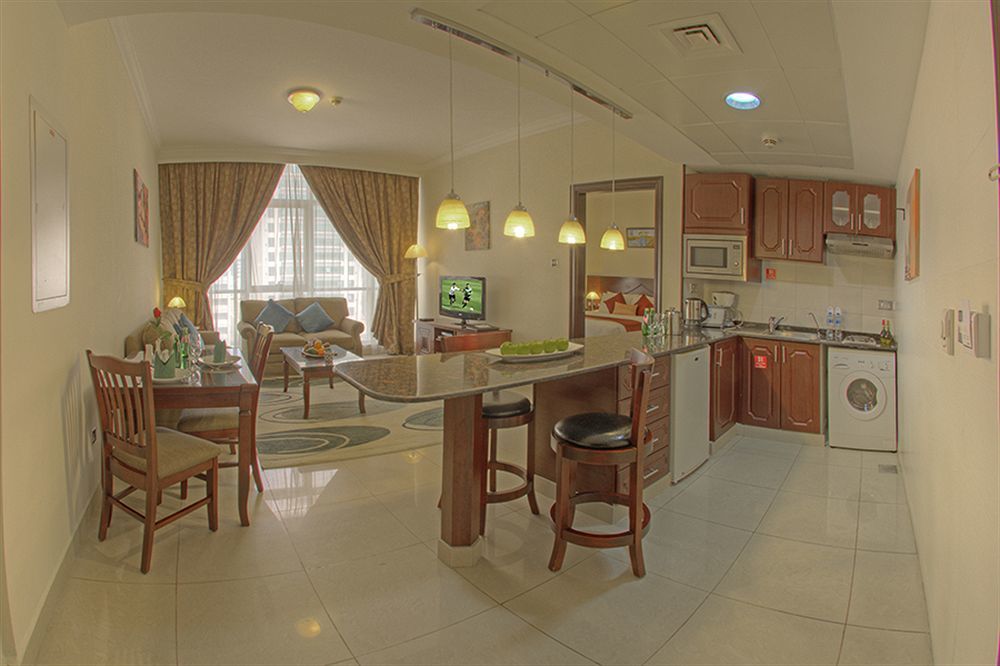 אבו דאבי Murjan Asfar Hotel Apartments מראה חיצוני תמונה
